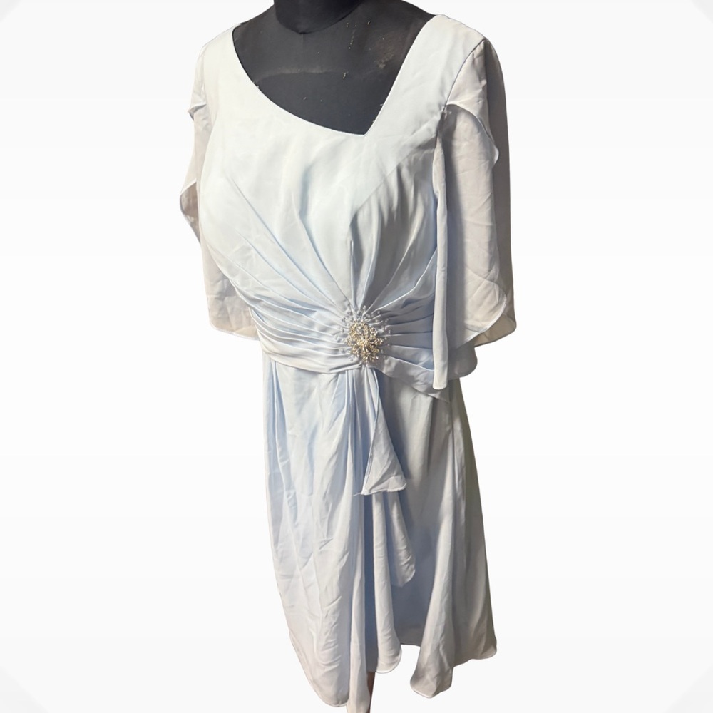 Elegant White Dress with Embellishment